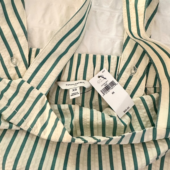 NWT Banana Republic Seersucker Boxy Tank - Picture 4 of 6